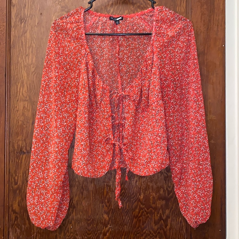 Fashion nova floral blouse. Size small. Red and white flower design
